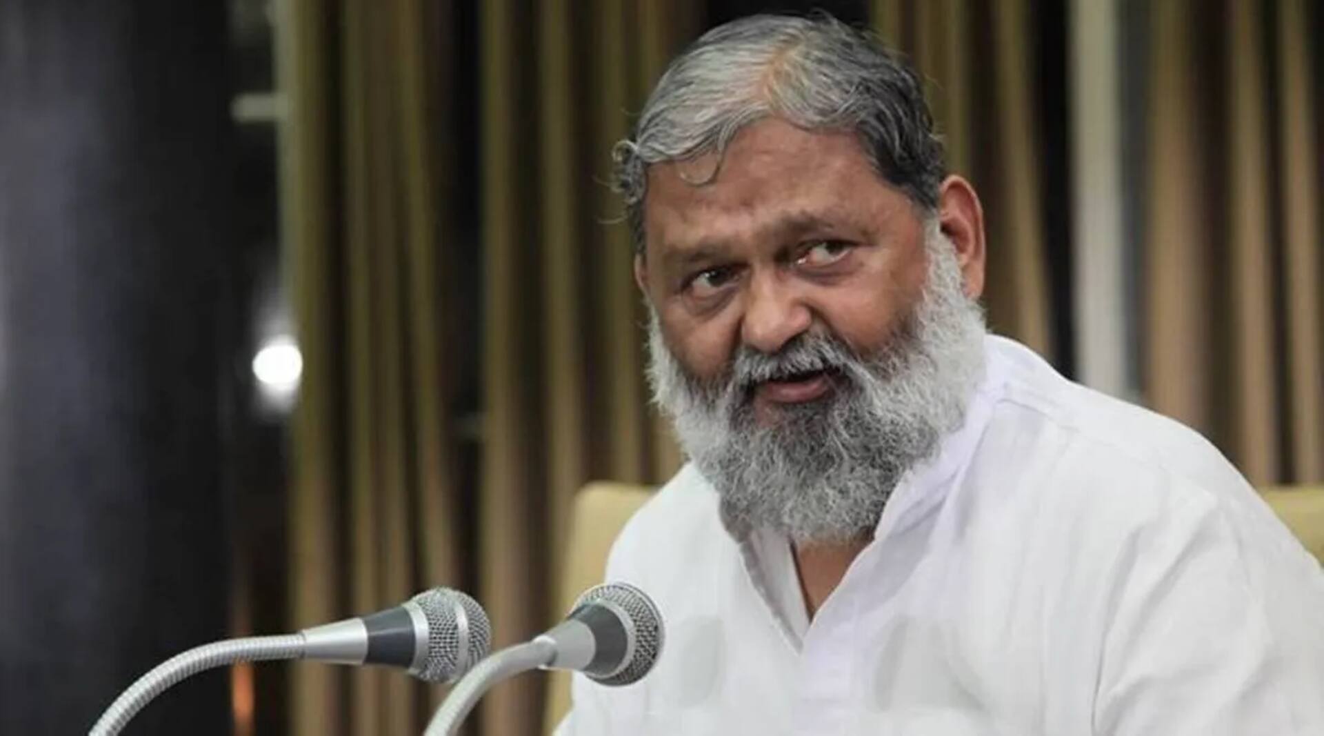अनिल विज का तीखा हमला, कांग्रेस को बताया 'झूठ की फैक्ट्री'